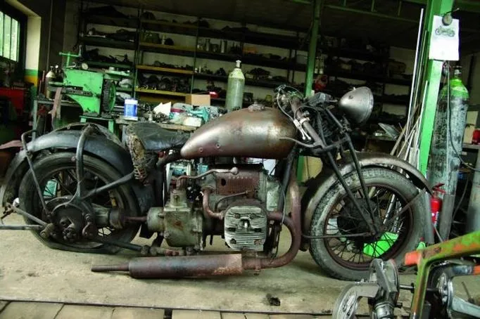 Jak odrestaurować motocykl: praktyczny przewodnik krok po kroku