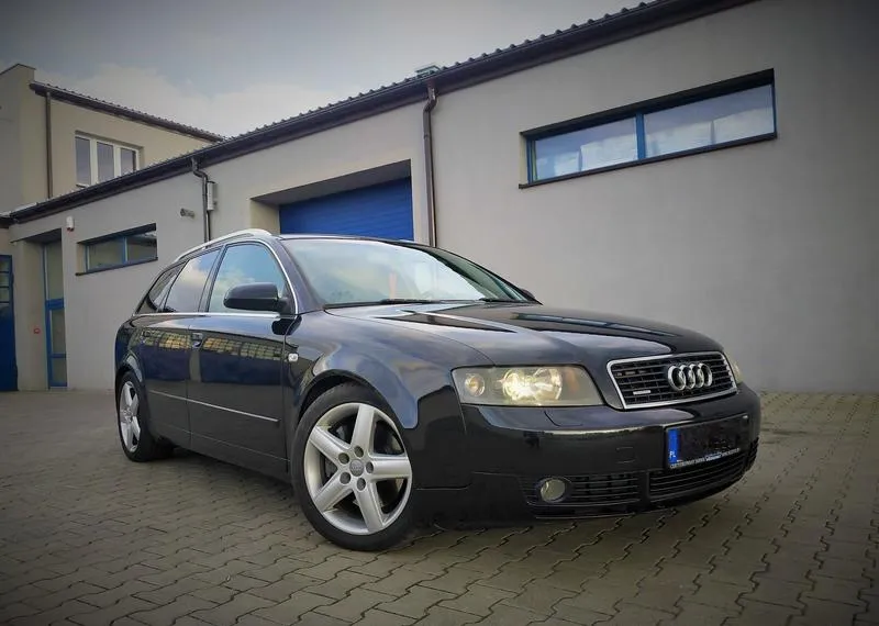 Demontaż akumulatora Audi A4 B6