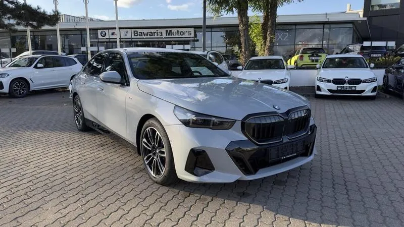 Styl i design sedanów premium