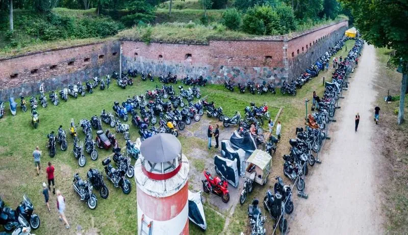 Wygodny nocleg na zlocie